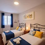 Delux Apartment *