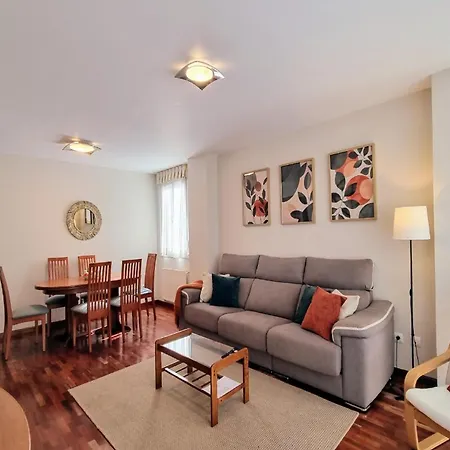 Delux Apartamento Llanes